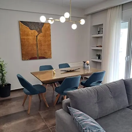 Centerstage1 Boutique - Hemisphere1 Stylish