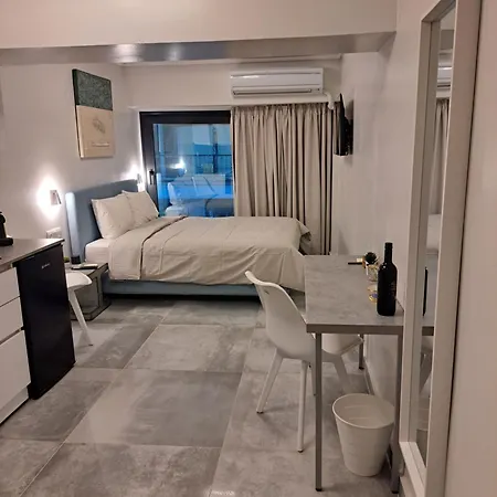 Centerstage1 Boutique - Hemisphere1 Stylish Apartment Thessaloniki
